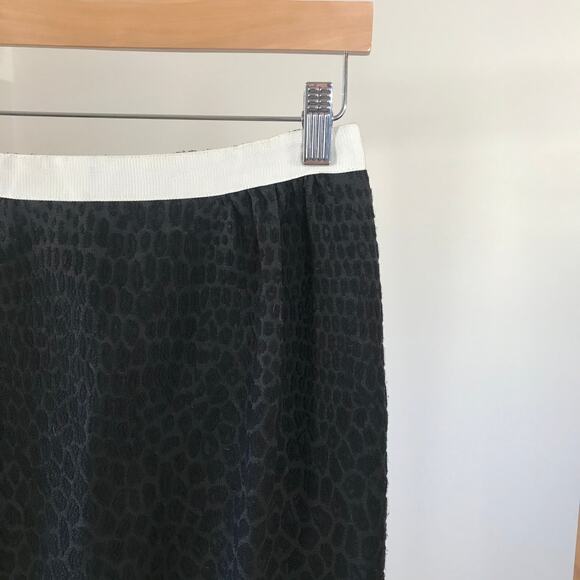Sandro • Joie Animal Print Mini Skirt Black - Picture 2 of 8